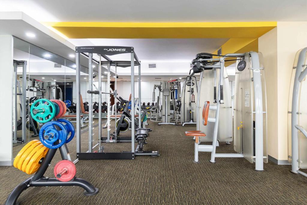 Dhaka Regency Hotel & Resort מראה חיצוני תמונה